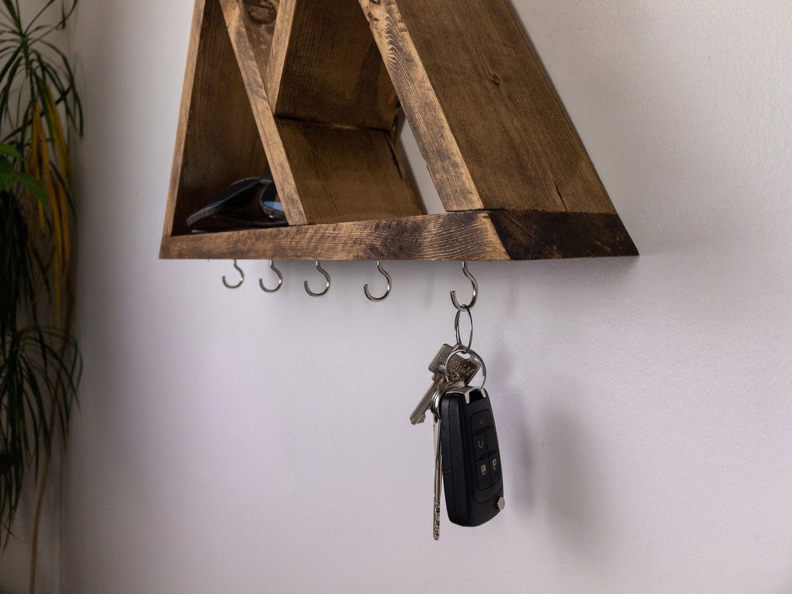 Entryway organizer online keys